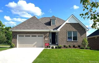 3292 Waldon Ridge Street, Orion Twp, MI 48359