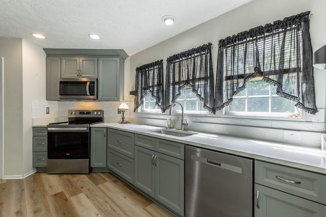 286 Sims Drive, Chattanooga, TN 37415