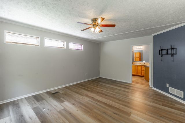286 Sims Drive, Chattanooga, TN 37415