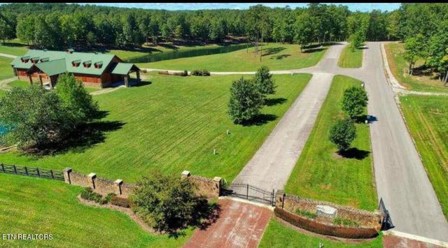 Eagle Bluff, Jamestown, TN 38556
