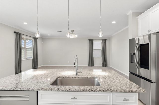 7537 POOL COMPASS LOOP, Wesley Chapel, FL 33545