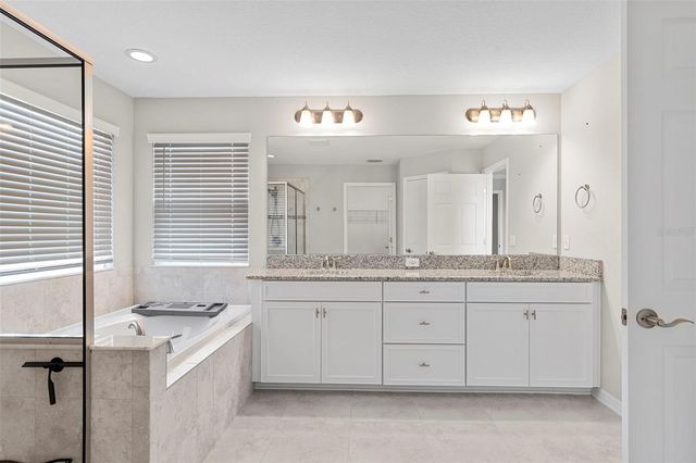 7537 POOL COMPASS LOOP, Wesley Chapel, FL 33545