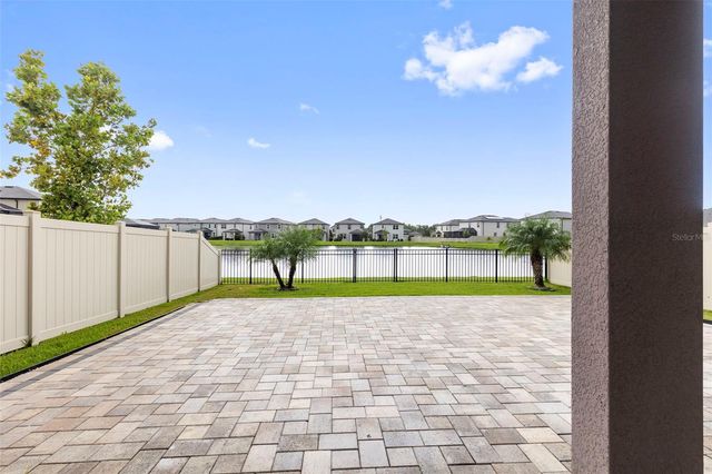 7537 POOL COMPASS LOOP, Wesley Chapel, FL 33545