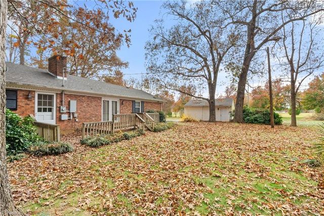 434 Nc Highway 62, Randleman, NC 27317