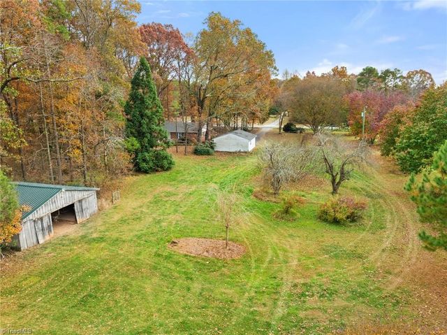 434 Nc Highway 62, Randleman, NC 27317