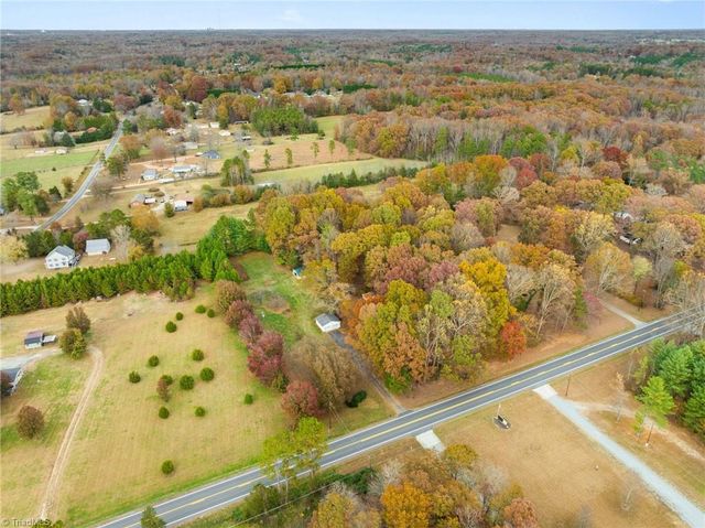 434 Nc Highway 62, Randleman, NC 27317