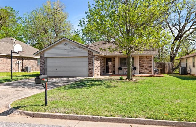 1000 Noel Drive, Yukon, OK 73099