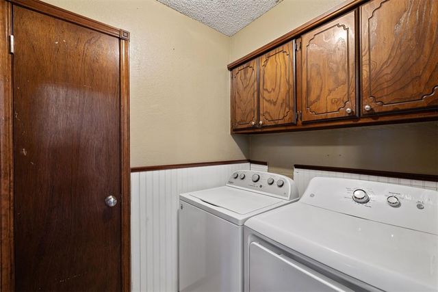 1000 Noel Drive, Yukon, OK 73099