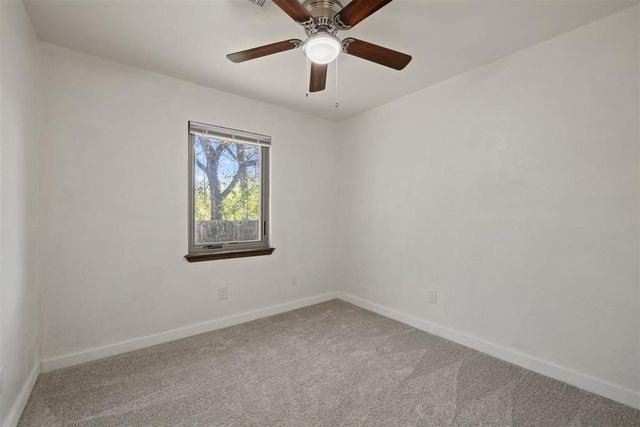 1000 Noel Drive, Yukon, OK 73099