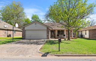 1000 Noel Drive, Yukon, OK 73099