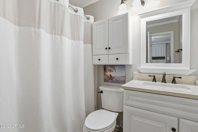 40 Folly Field Rd Apt B114, Hilton Head Island, SC 29928