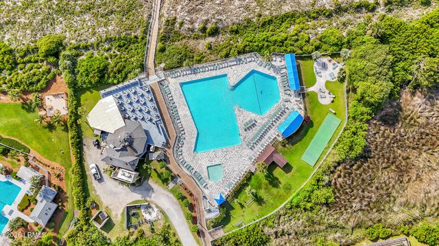 40 Folly Field Rd Apt B114, Hilton Head Island, SC 29928