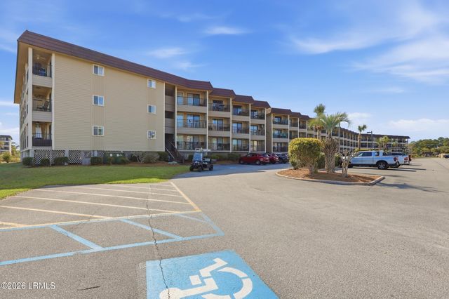 40 Folly Field Rd Apt B114, Hilton Head Island, SC 29928