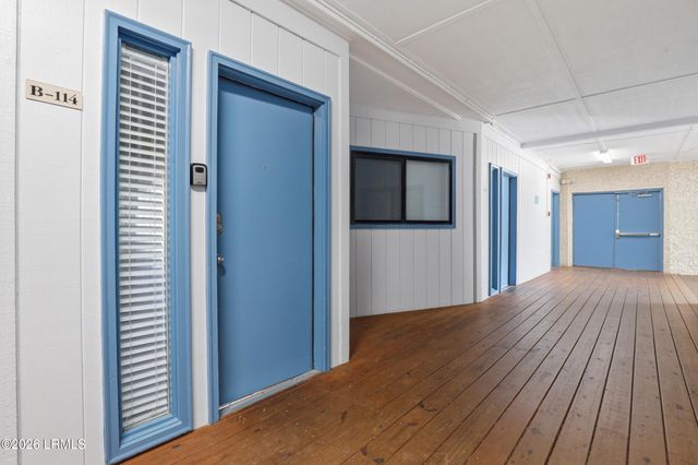 40 Folly Field Rd Apt B114, Hilton Head Island, SC 29928
