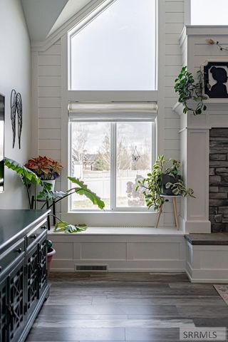 2831 S Hidden Hutch Drive, Ammon, ID 83401