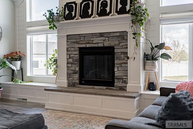 2831 S Hidden Hutch Drive, Ammon, ID 83401