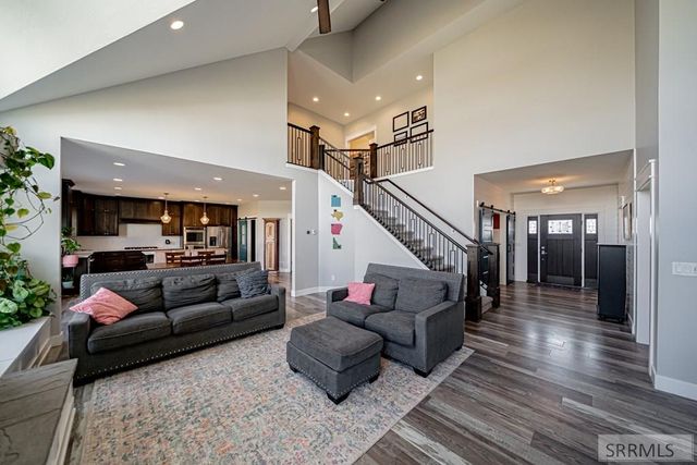 2831 S Hidden Hutch Drive, Ammon, ID 83401