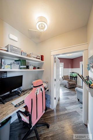 2831 S Hidden Hutch Drive, Ammon, ID 83401