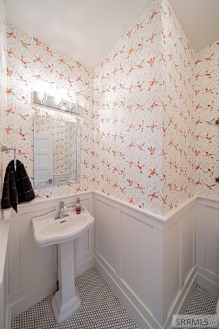 2831 S Hidden Hutch Drive, Ammon, ID 83401