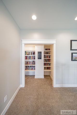 2831 S Hidden Hutch Drive, Ammon, ID 83401