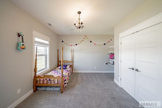 2831 S Hidden Hutch Drive, Ammon, ID 83401