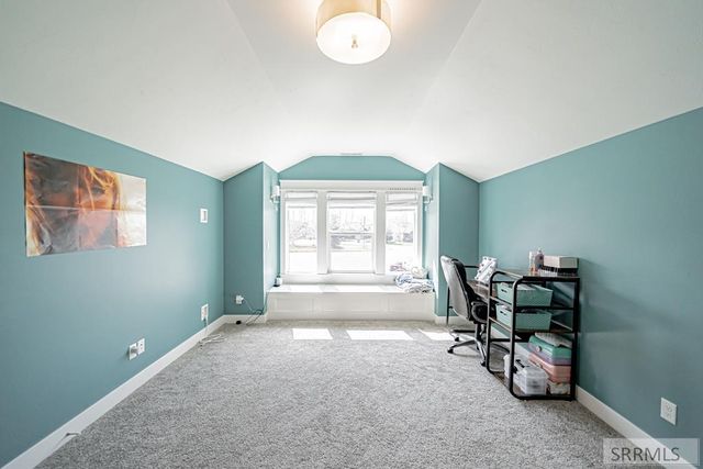 2831 S Hidden Hutch Drive, Ammon, ID 83401