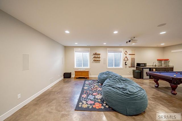 2831 S Hidden Hutch Drive, Ammon, ID 83401