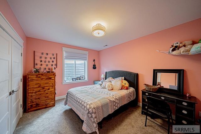 2831 S Hidden Hutch Drive, Ammon, ID 83401