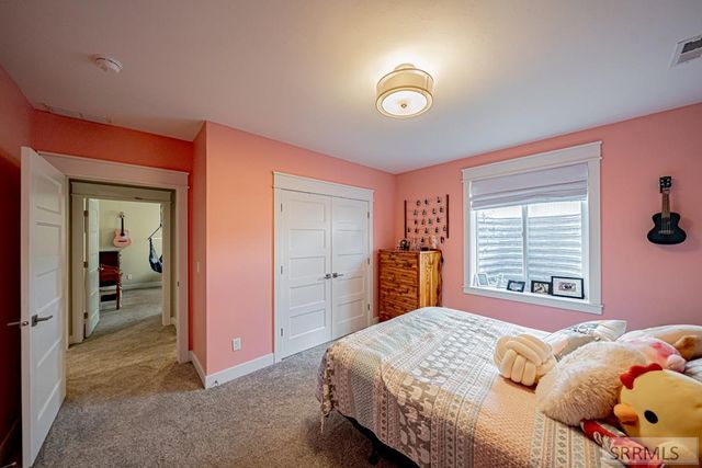 2831 S Hidden Hutch Drive, Ammon, ID 83401