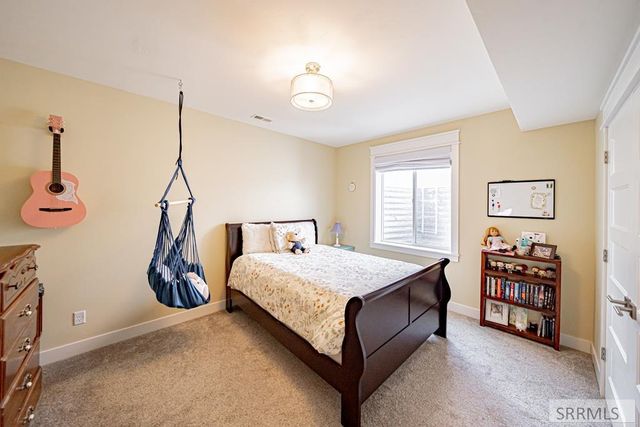 2831 S Hidden Hutch Drive, Ammon, ID 83401