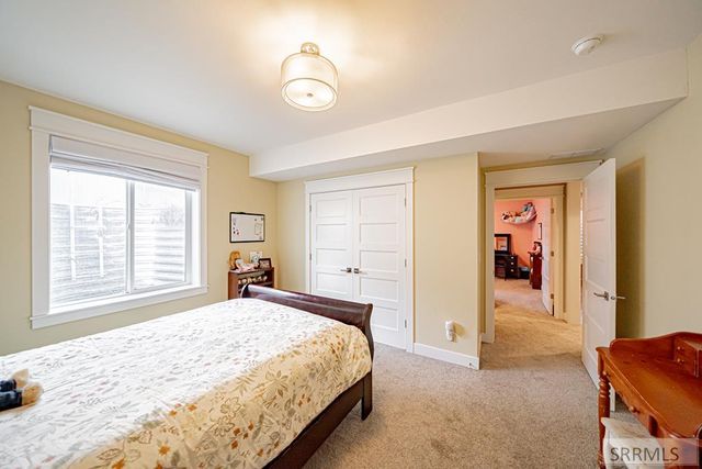 2831 S Hidden Hutch Drive, Ammon, ID 83401