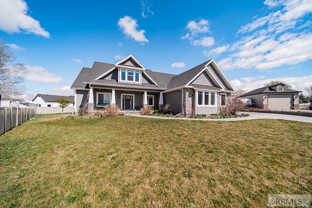 2831 S Hidden Hutch Drive, Ammon, ID 83401