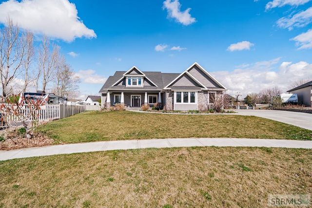 2831 S Hidden Hutch Drive, Ammon, ID 83401