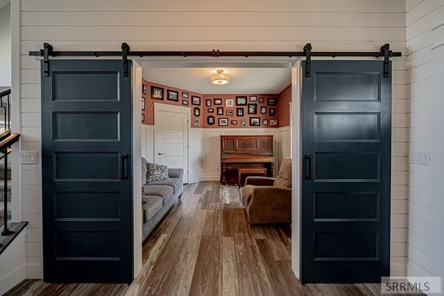 2831 S Hidden Hutch Drive, Ammon, ID 83401