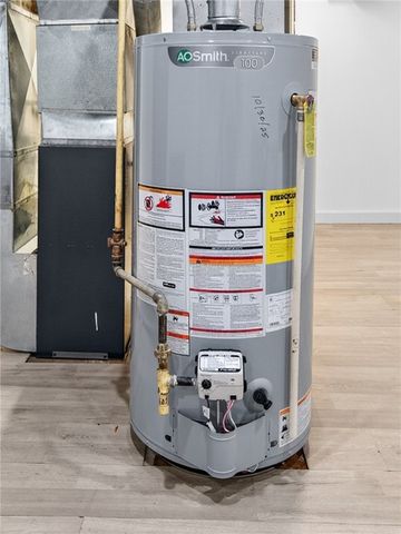 281 Woodruff Drive, Webster, NY 14580