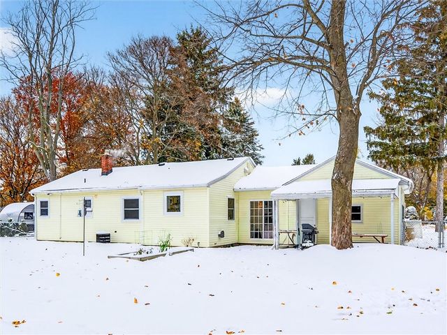 281 Woodruff Drive, Webster, NY 14580