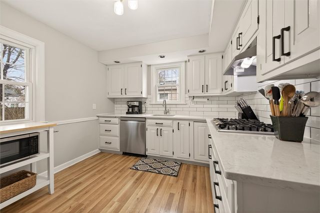 22 Biltmore Drive, Irondequoit, NY 14617