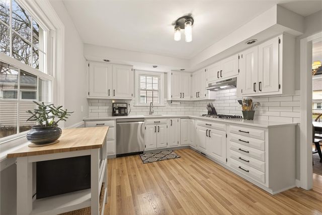 22 Biltmore Drive, Irondequoit, NY 14617