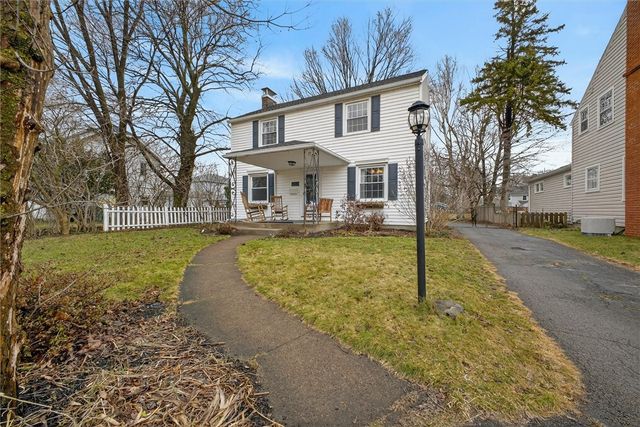 22 Biltmore Drive, Irondequoit, NY 14617