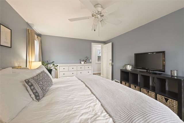 22 Biltmore Drive, Irondequoit, NY 14617