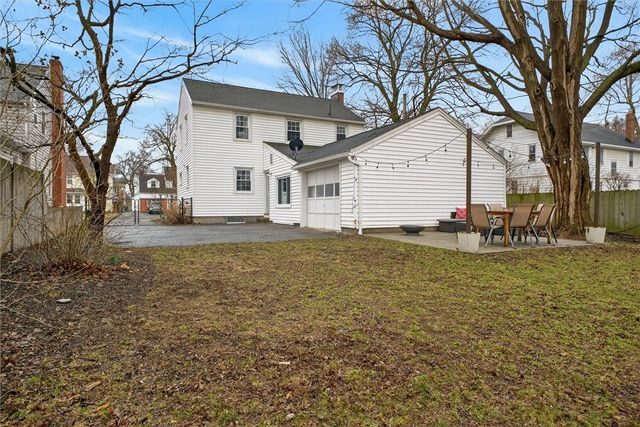 22 Biltmore Drive, Irondequoit, NY 14617