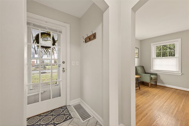 22 Biltmore Drive, Irondequoit, NY 14617