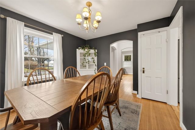 22 Biltmore Drive, Irondequoit, NY 14617