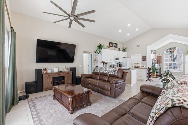 7912 TRAIL RUN LOOP, New Port Richey, FL 34653