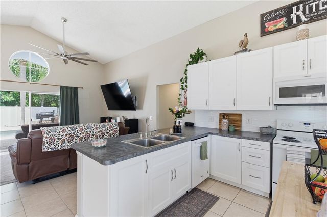 7912 TRAIL RUN LOOP, New Port Richey, FL 34653