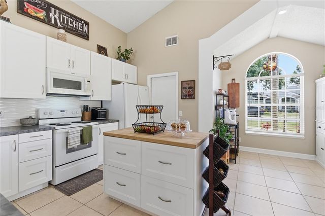 7912 TRAIL RUN LOOP, New Port Richey, FL 34653