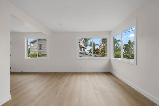 2249 51 Dunlop Street, San Diego, CA 92111