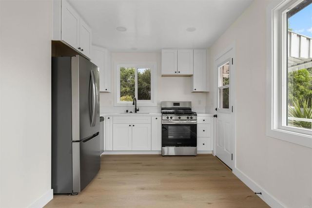 2249 51 Dunlop Street, San Diego, CA 92111