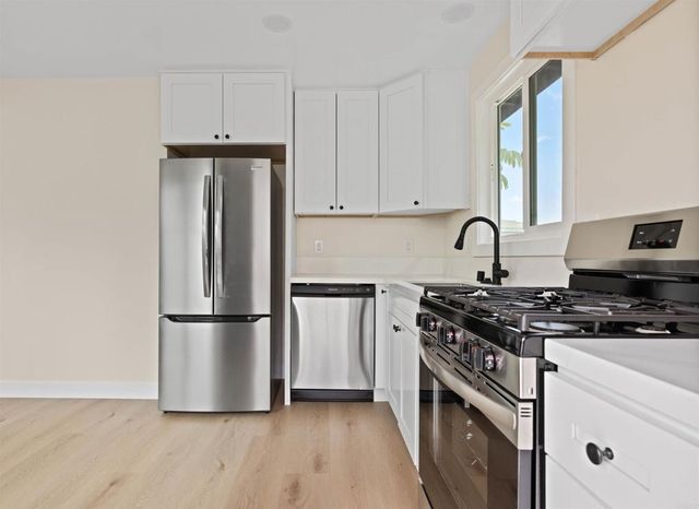 2249 51 Dunlop Street, San Diego, CA 92111