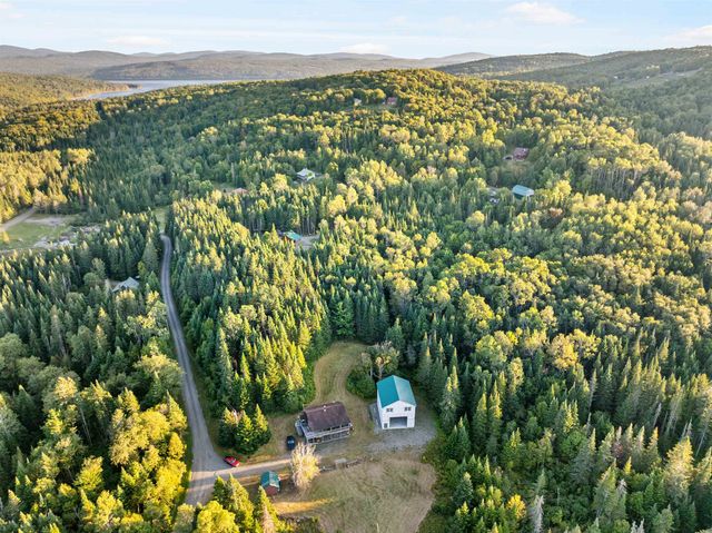 31 Beaver Brook Road, Pittsburg, NH 03592